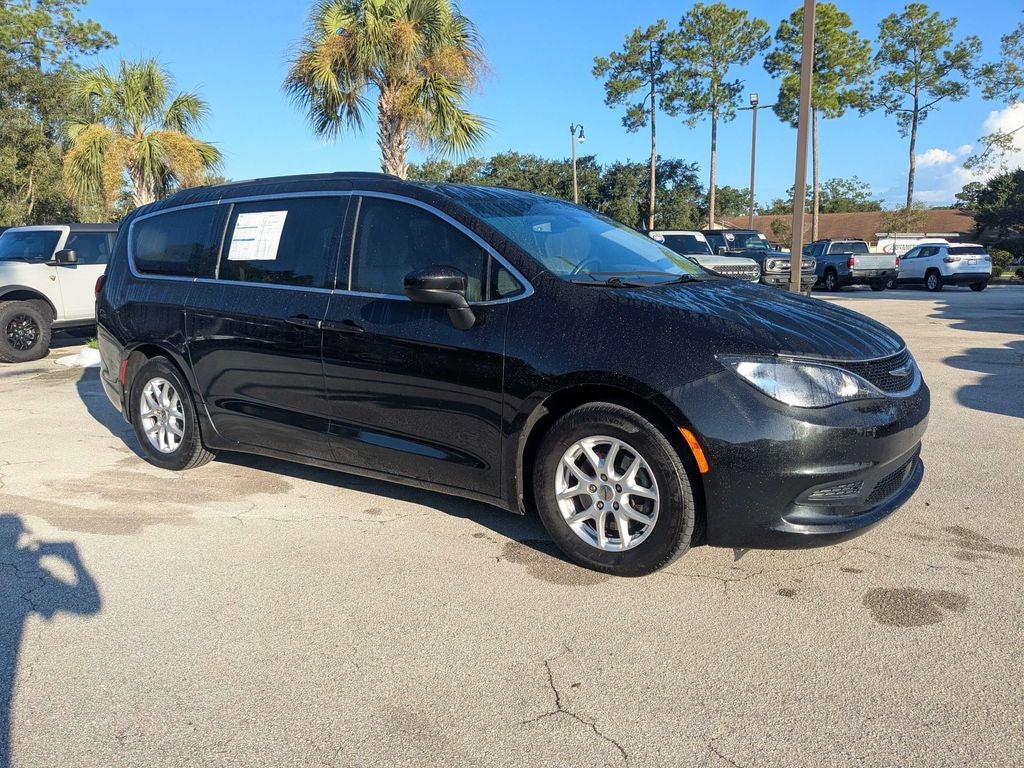 2021 Chrysler Voyager LXI