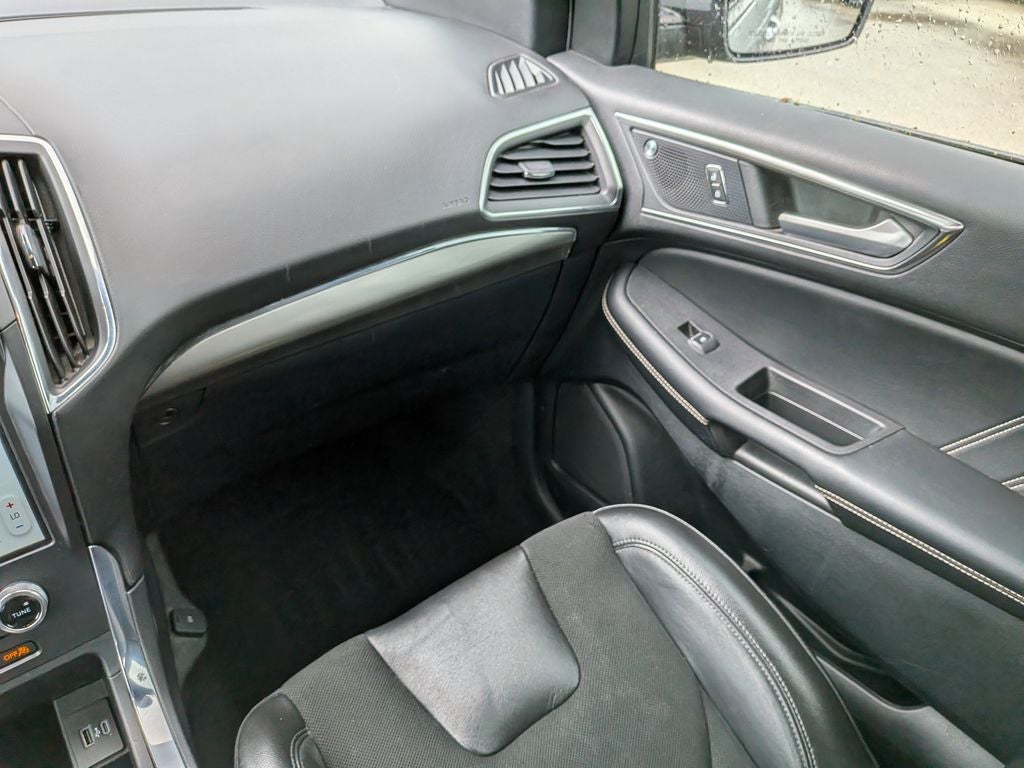 2022 Ford Edge ST