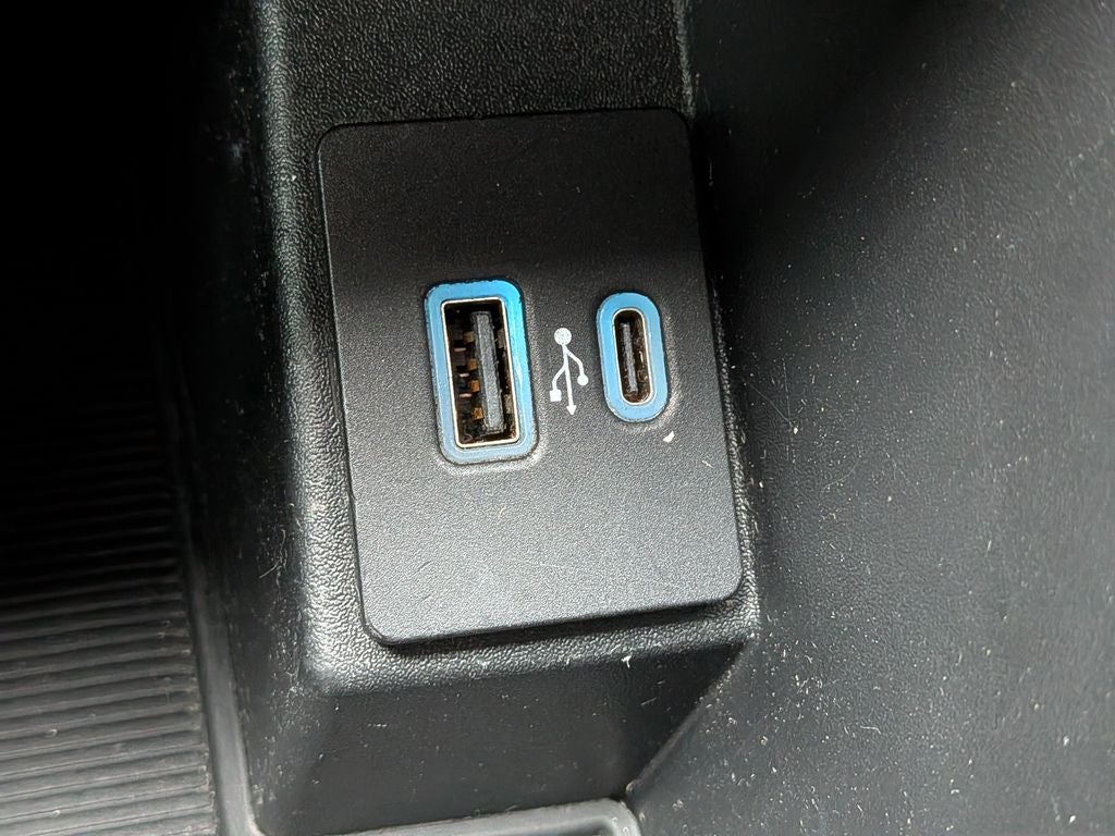 2022 Ford Edge ST
