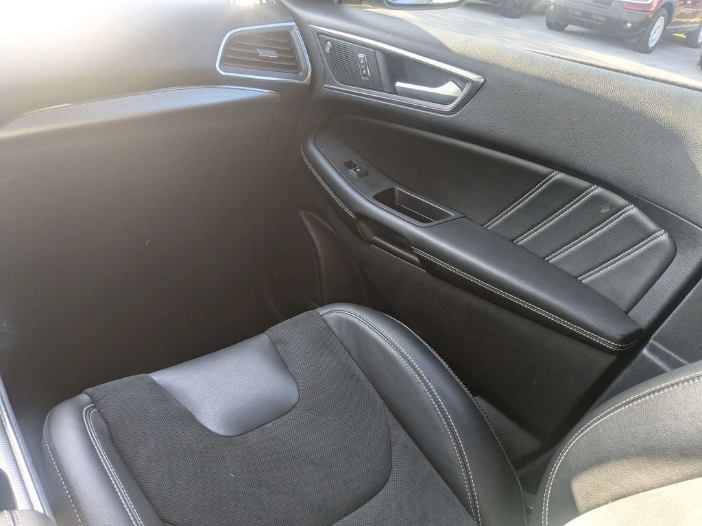 2021 Ford Edge ST