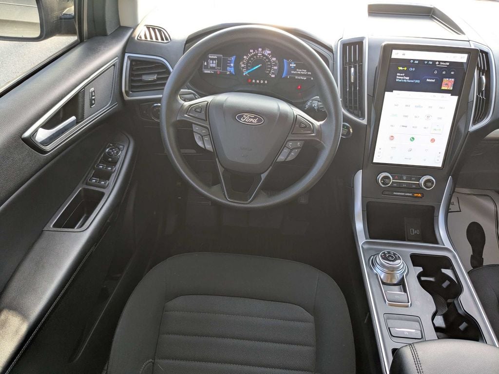 2024 Ford Edge SE