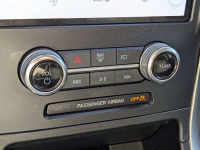 2024 Ford Edge SE