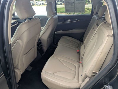 2022 Lincoln Nautilus Standard