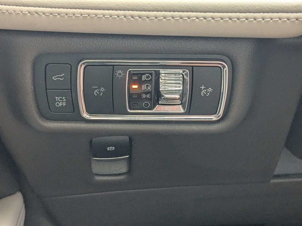 2022 Lincoln Nautilus Standard