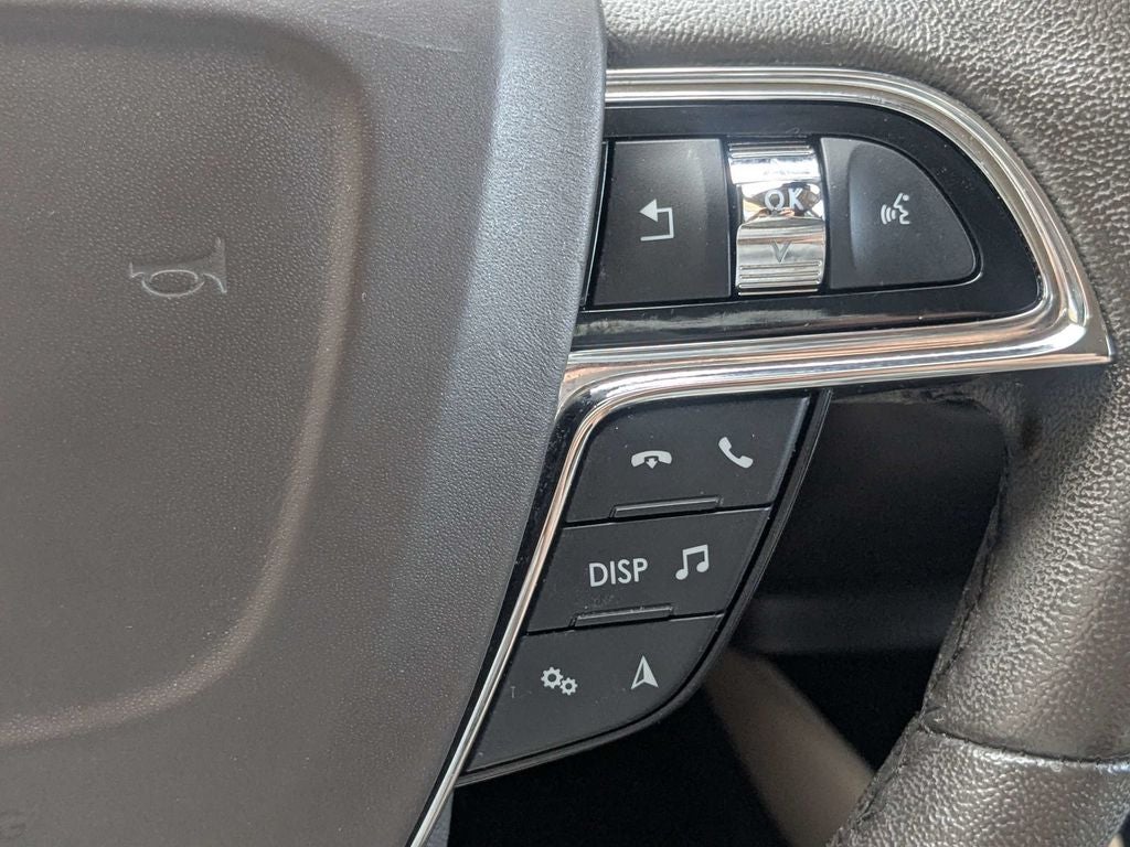 2022 Lincoln Nautilus Standard