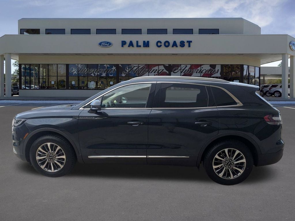 2022 Lincoln Nautilus Standard
