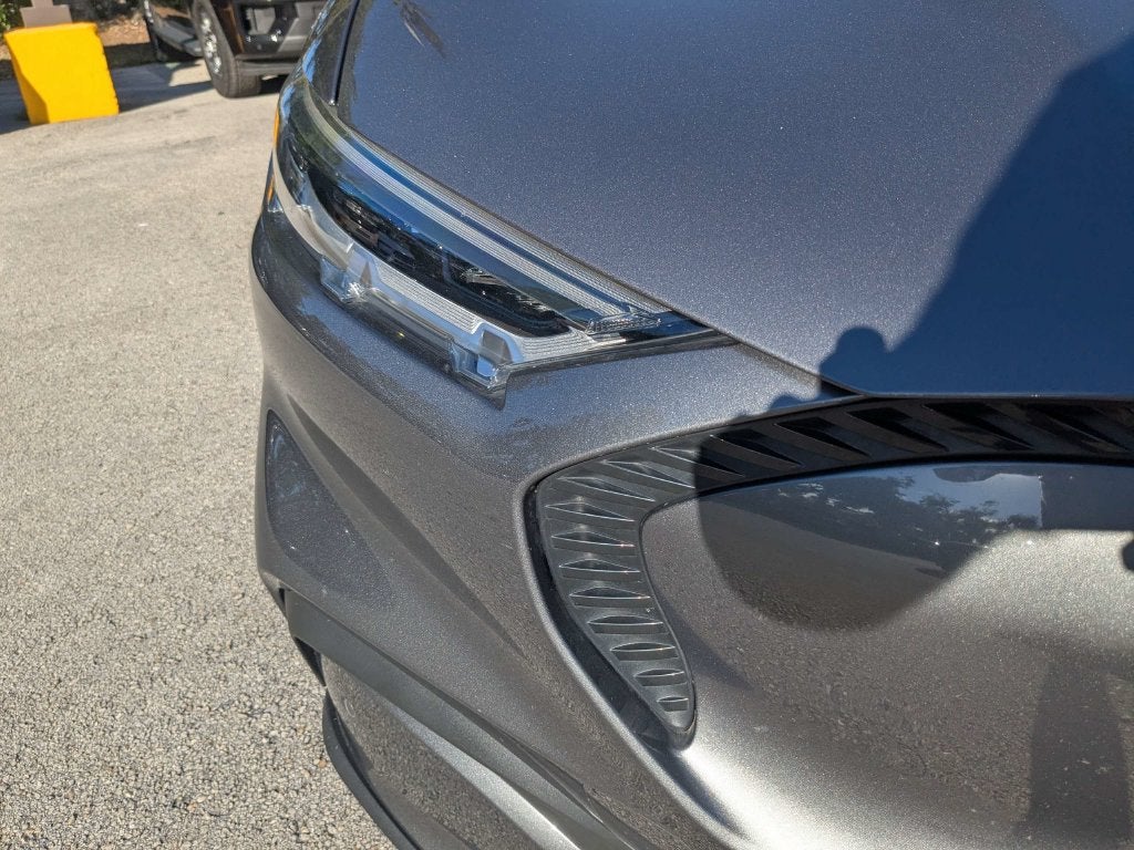 2023 Ford Mustang Mach-E Select