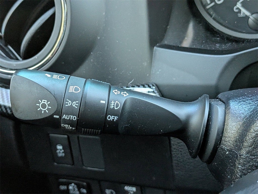 2023 Toyota Tacoma V6