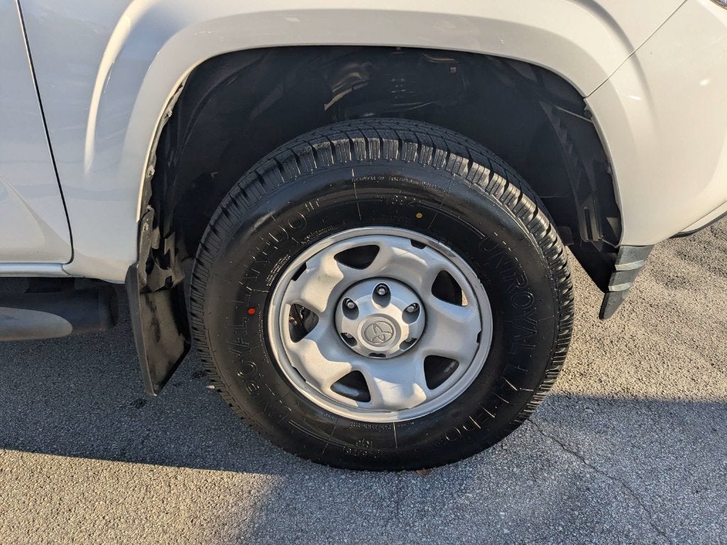 2023 Toyota Tacoma SR5