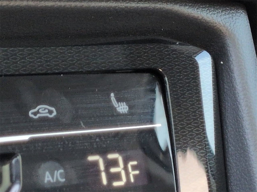 2025 Volkswagen Taos 1.5T SE Black