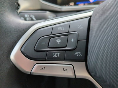 2025 Volkswagen Taos 1.5T SE Black