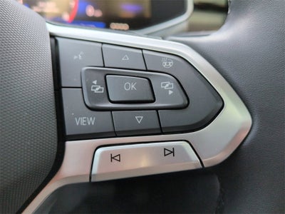 2025 Volkswagen Taos 1.5T SE Black