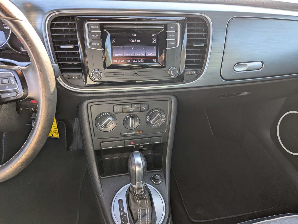 2016 Volkswagen Beetle 1.8T Denim