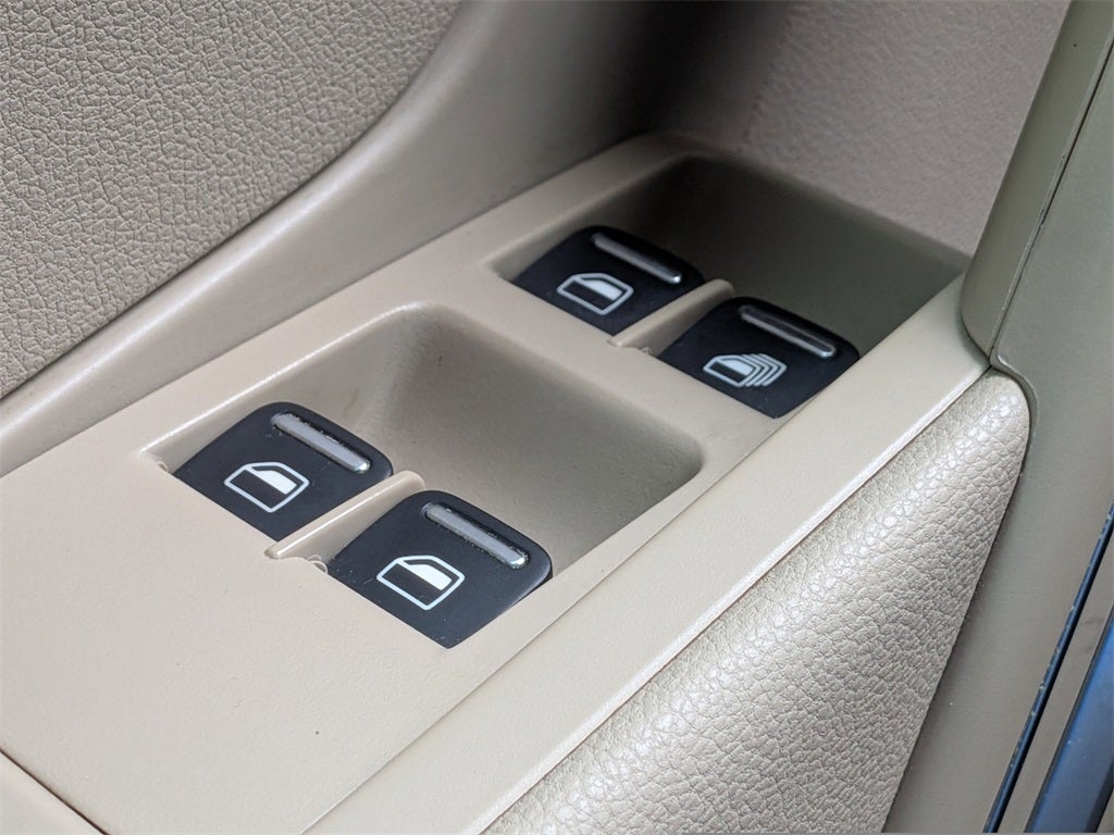 2013 Volkswagen Beetle 2.5L