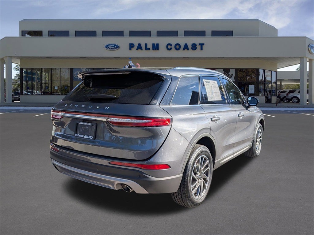 2022 Lincoln Corsair Standard