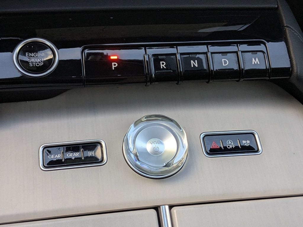 2025 Lincoln Navigator L Reserve