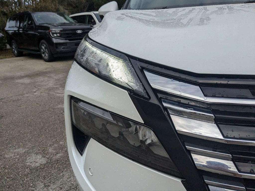 2026 Nissan Rogue SL