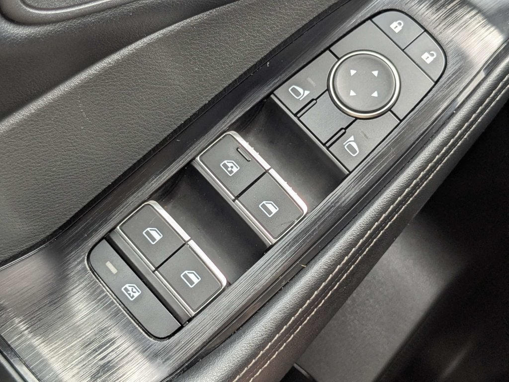 2026 Nissan Rogue SL