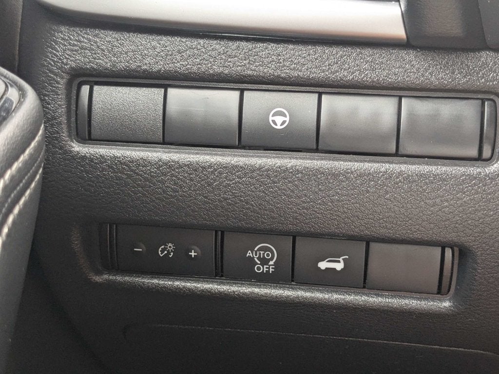 2026 Nissan Rogue SL