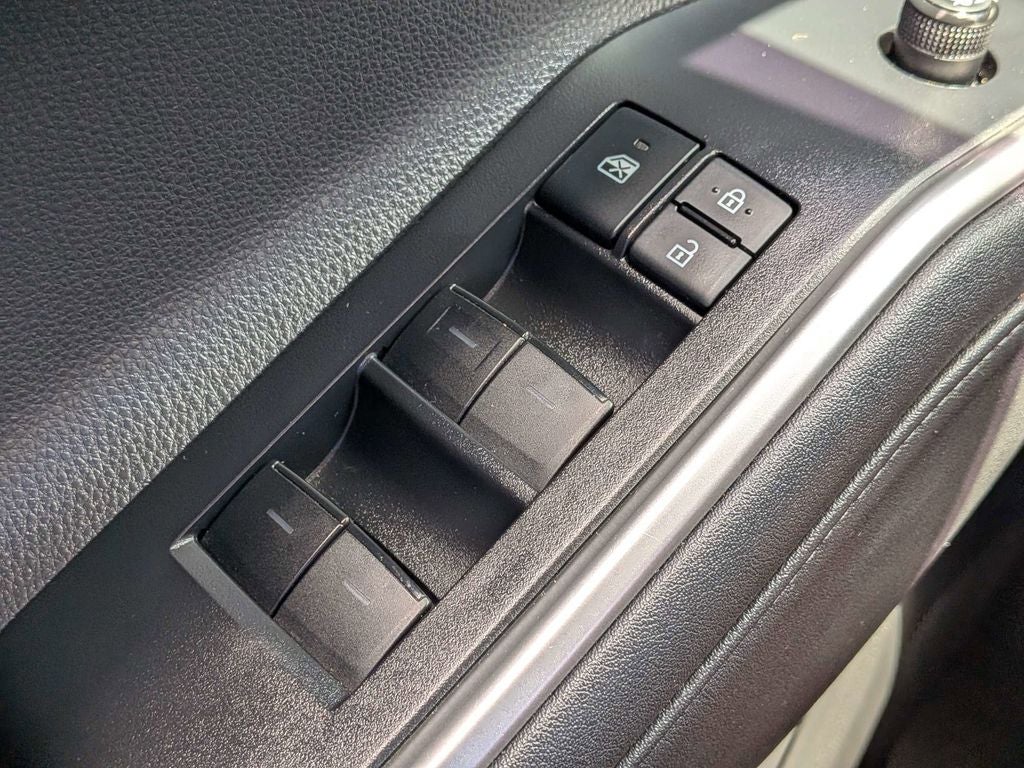 2021 Toyota Highlander L