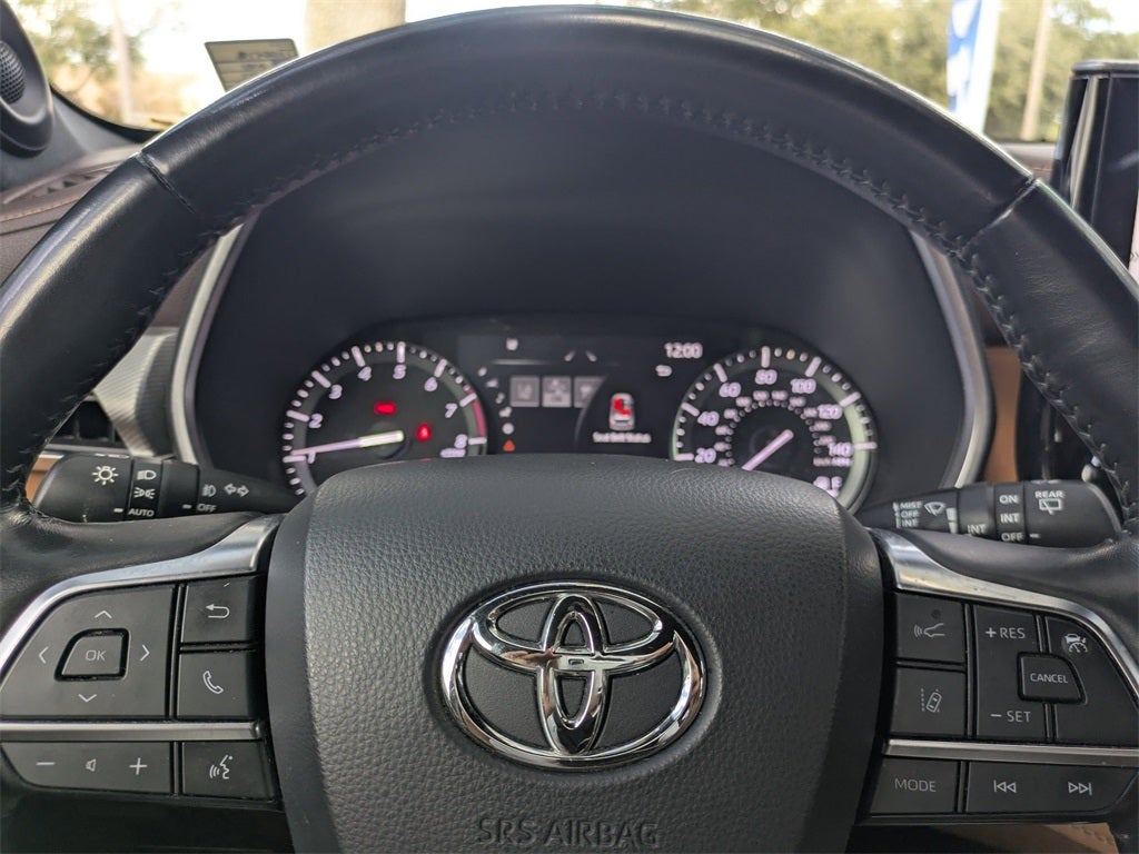 2021 Toyota Highlander Platinum