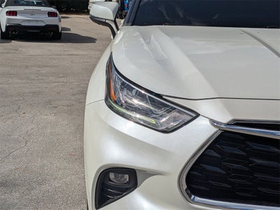 2021 Toyota Highlander Platinum