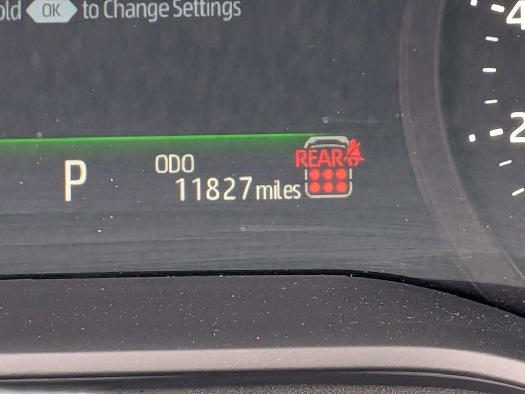 2025 Toyota Sienna XLE 8 Passenger