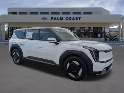 2026 Kia EV9 Light