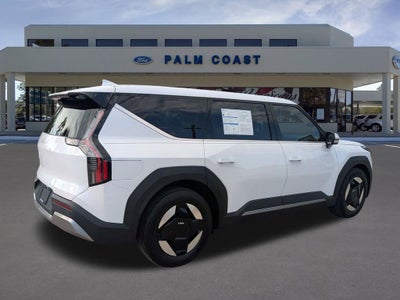 2026 Kia EV9 Light