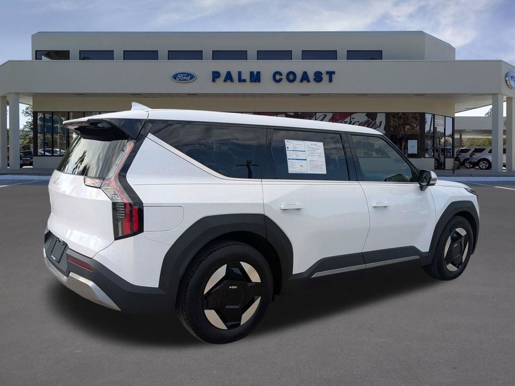 2026 Kia EV9 Light