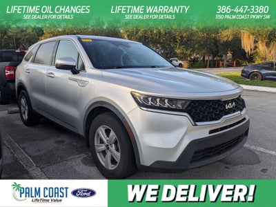 2022 Kia Sorento LX