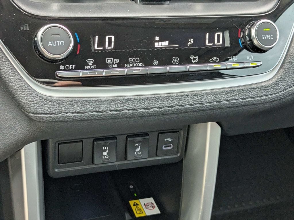 2023 Toyota Corolla Cross XLE