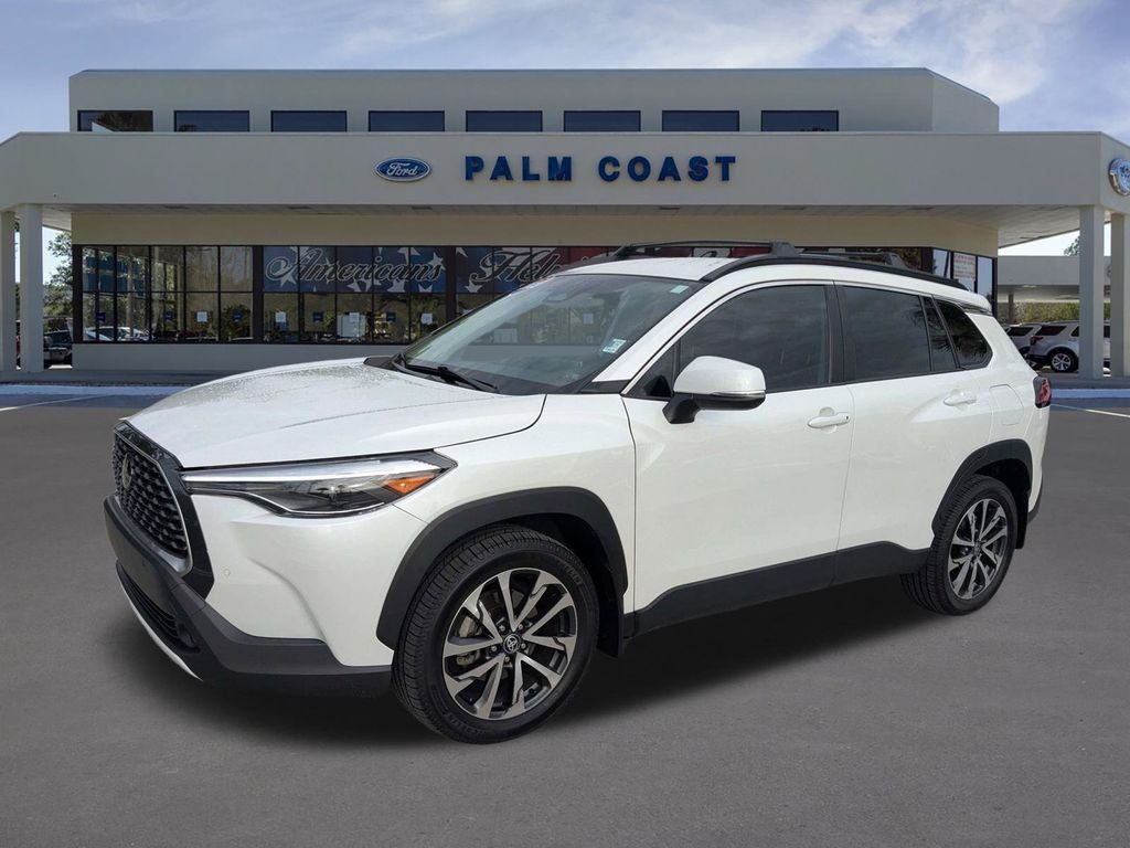2023 Toyota Corolla Cross XLE