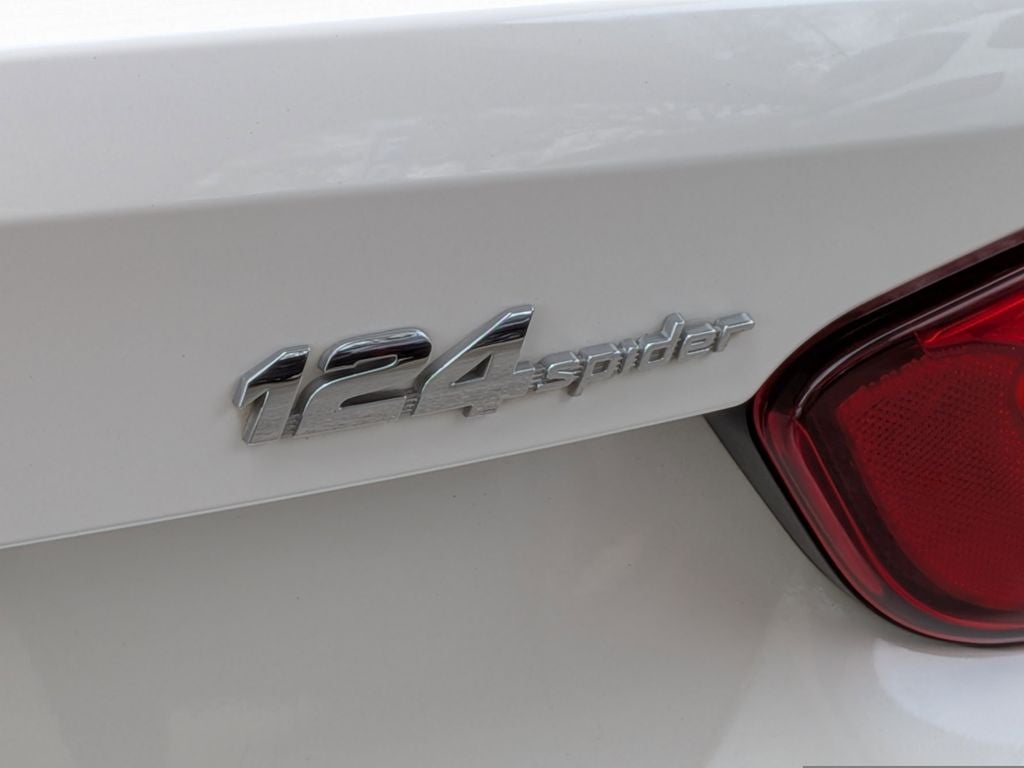 2020 FIAT 124 Spider Abarth