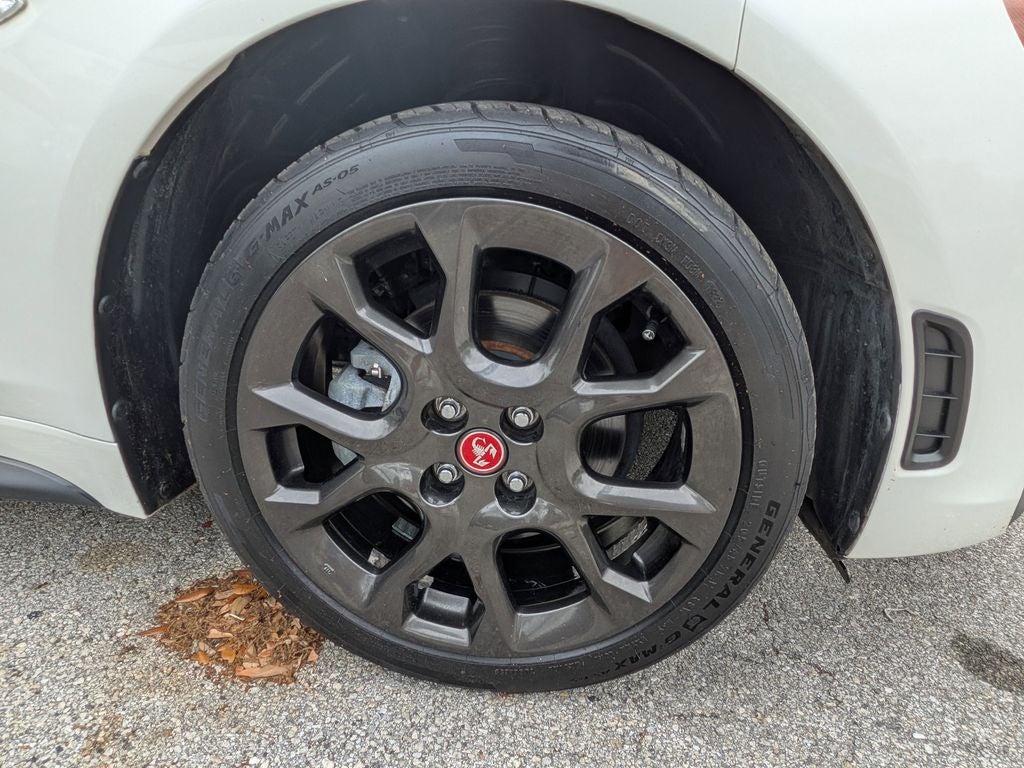 2020 FIAT 124 Spider Abarth