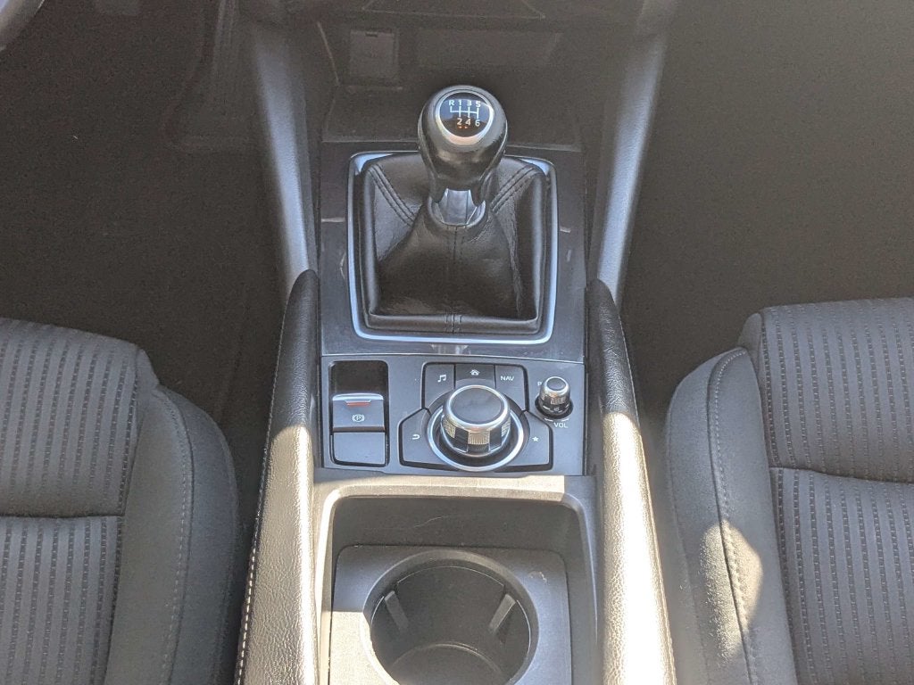2017 Mazda Mazda6 Sport