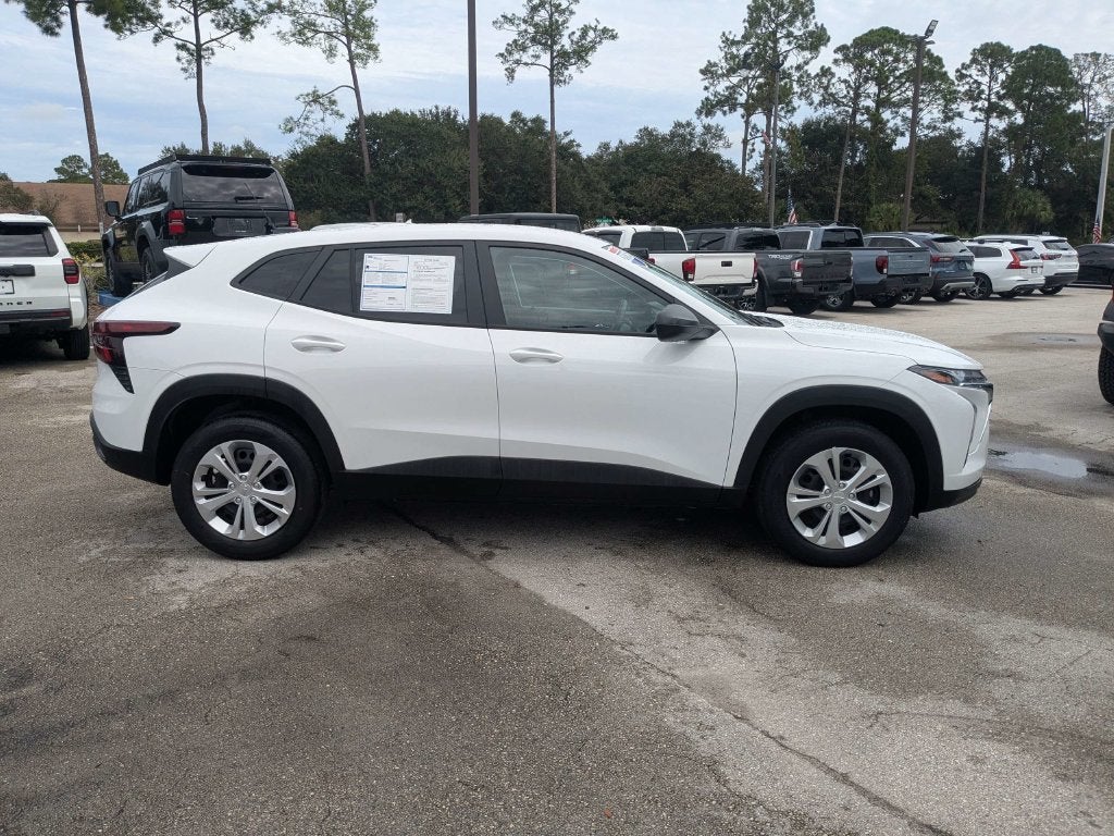 2026 Chevrolet Trax LS