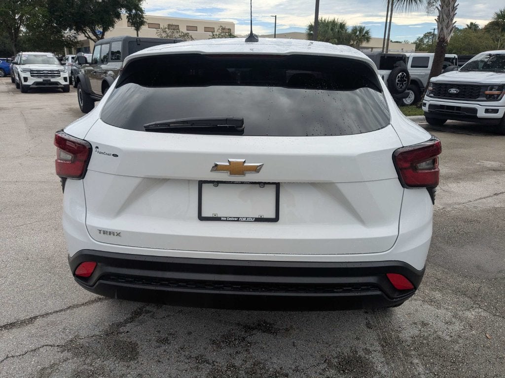 2026 Chevrolet Trax LS