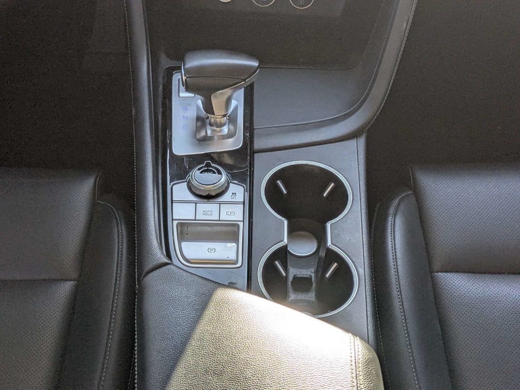 2022 Genesis G70 2.0T