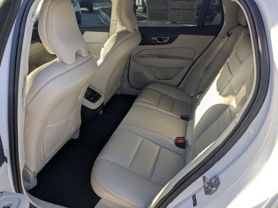 2020 Volvo V60 T5