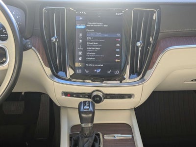 2020 Volvo V60 T5