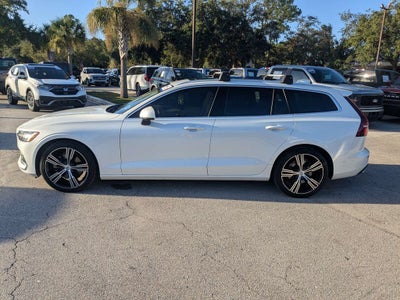 2020 Volvo V60 T5